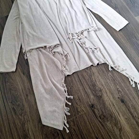 💙 Matilda Jane Tan Asymmetrical Fringe Western Cozy Mid Thickness Wrap Shawl Ca - Picture 4 of 9